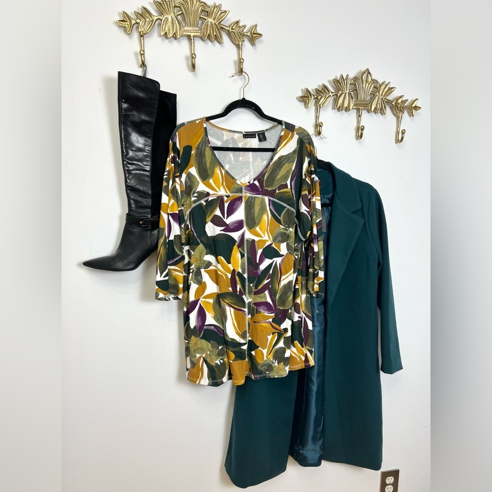 TAHARI Exotic pop tunic Xl/1X